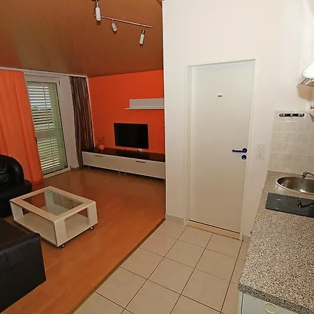 Apartment Vucic Makarska Exterior photo