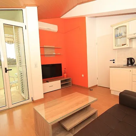 Apartment Vucic Makarska Exterior photo