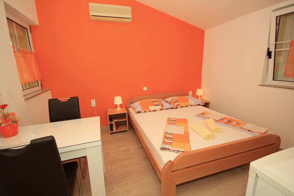 Vucic Apartment Makarska